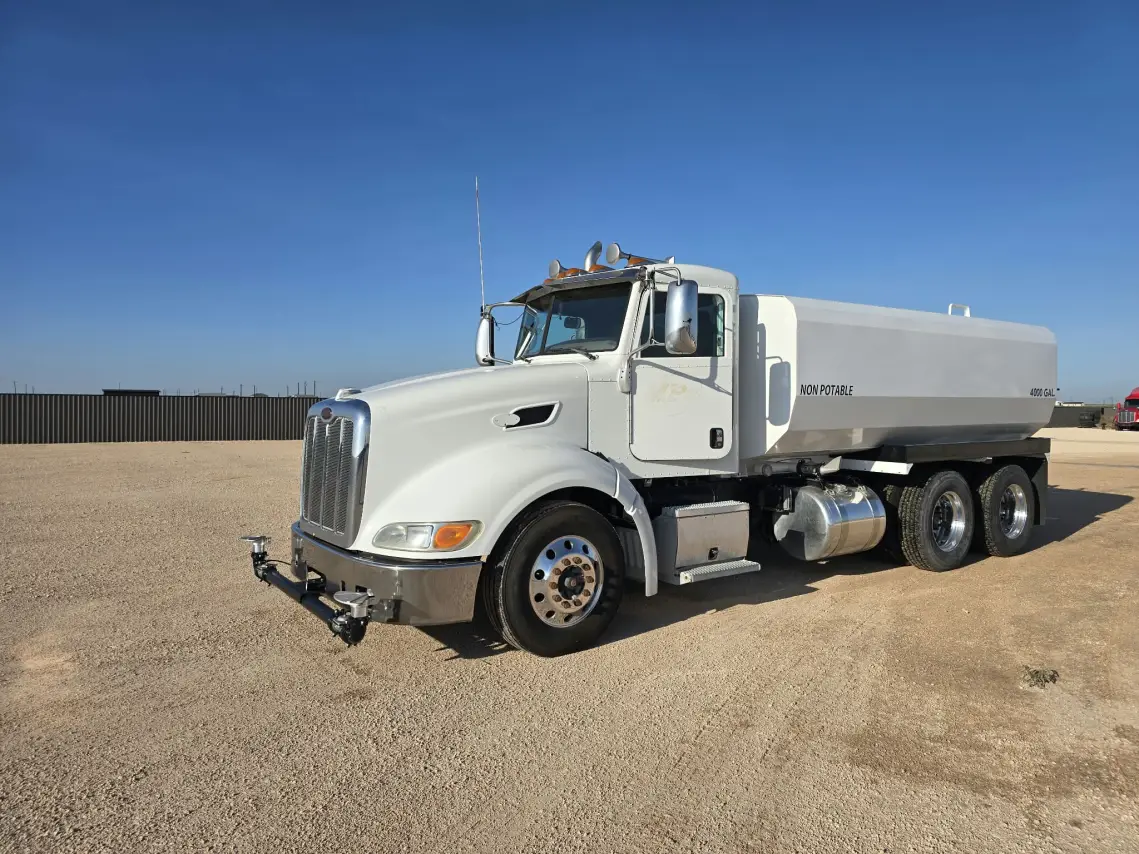 2012 Peterbilt 386