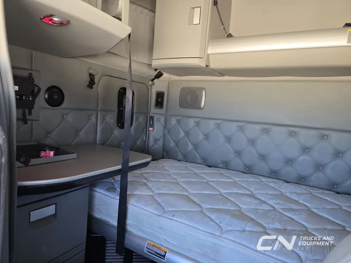 2019 Kenworth T680