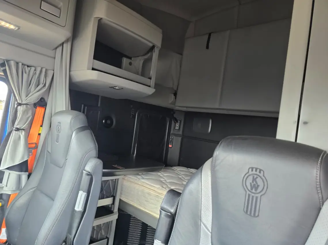 2022 Kenworth T680