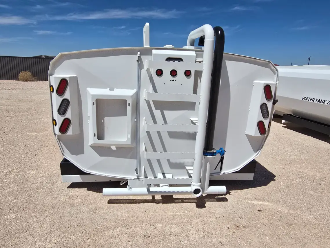 4000 Gall Water Tank