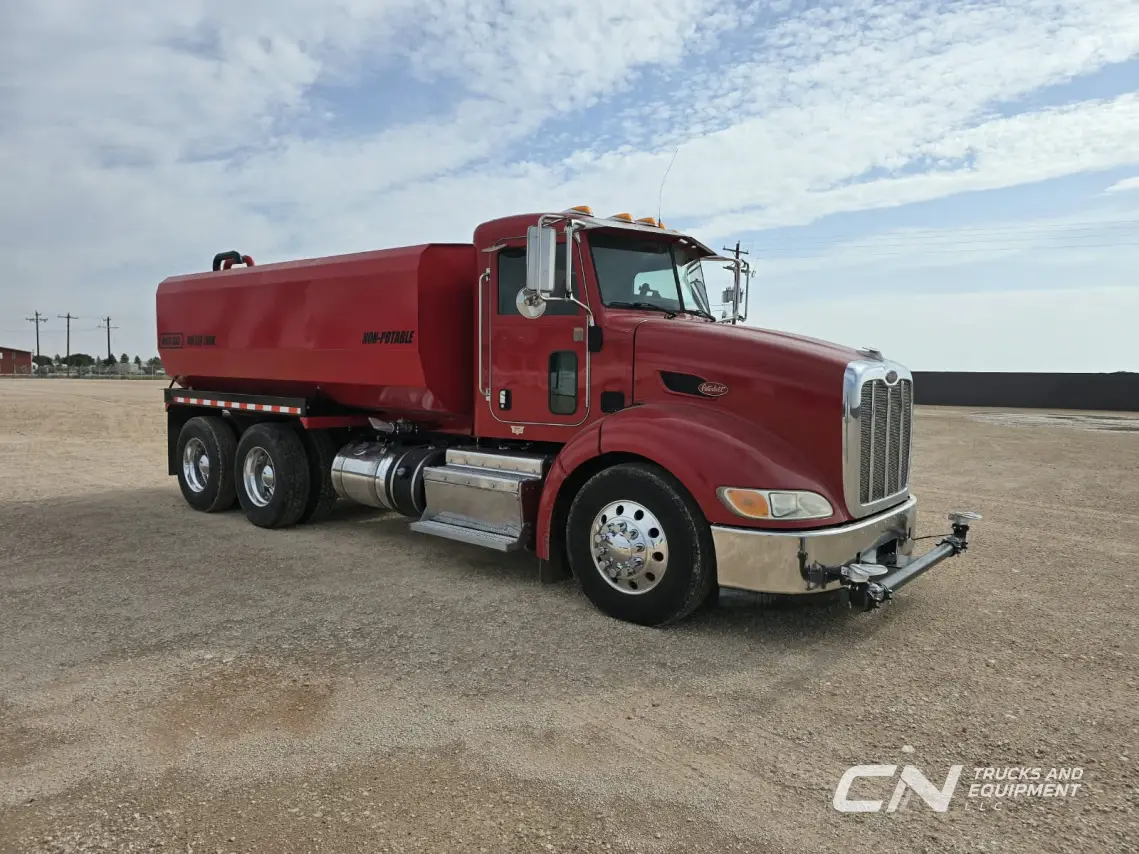 2014 Peterbilt 384